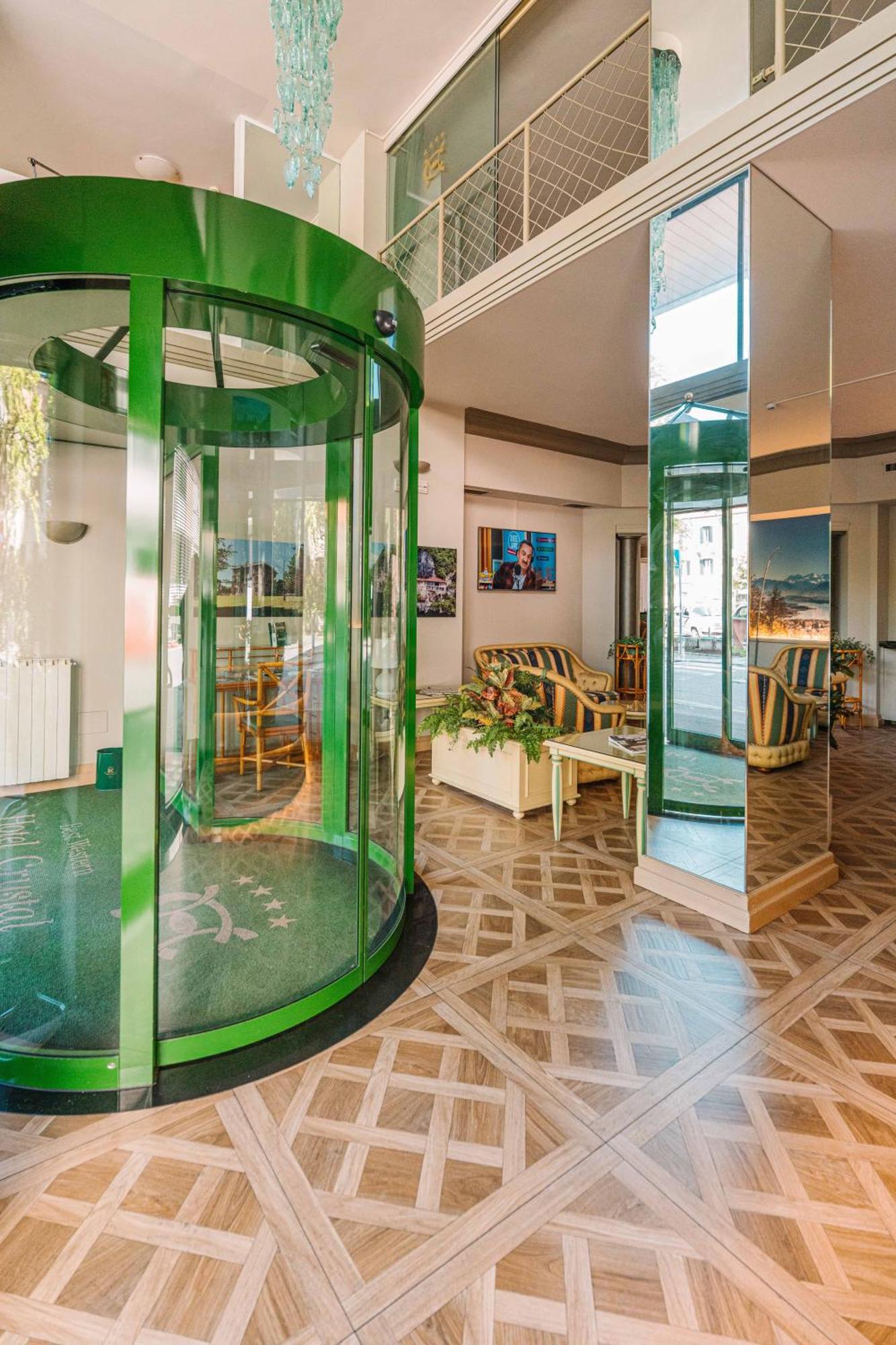 Crystal Hotel Varese Exterior foto